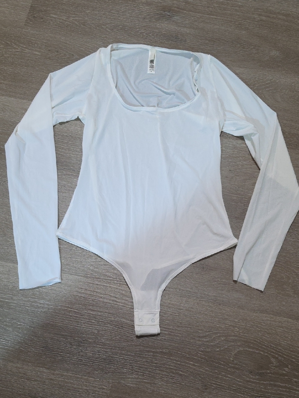 Skims, long sleeved, white bodysuit - size XL